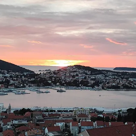 Elezovic 3* Dubrovnik