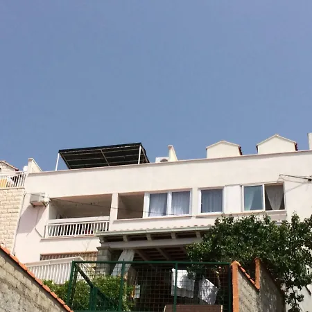 بيت ضيافة Elezovic دوبروفينك